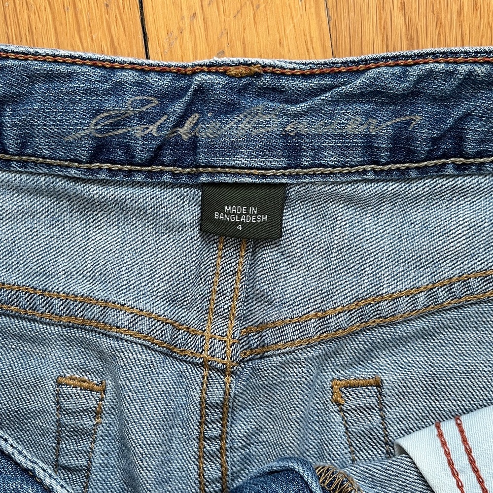 Eddie Bauer Size 4 Embroidered Embellished Denim Mini Skirt Jeans Skirt - Picture 2 of 8